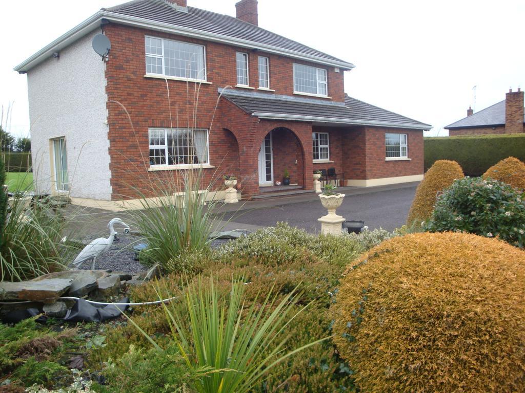 Meadow View B&B Navan Exterior photo